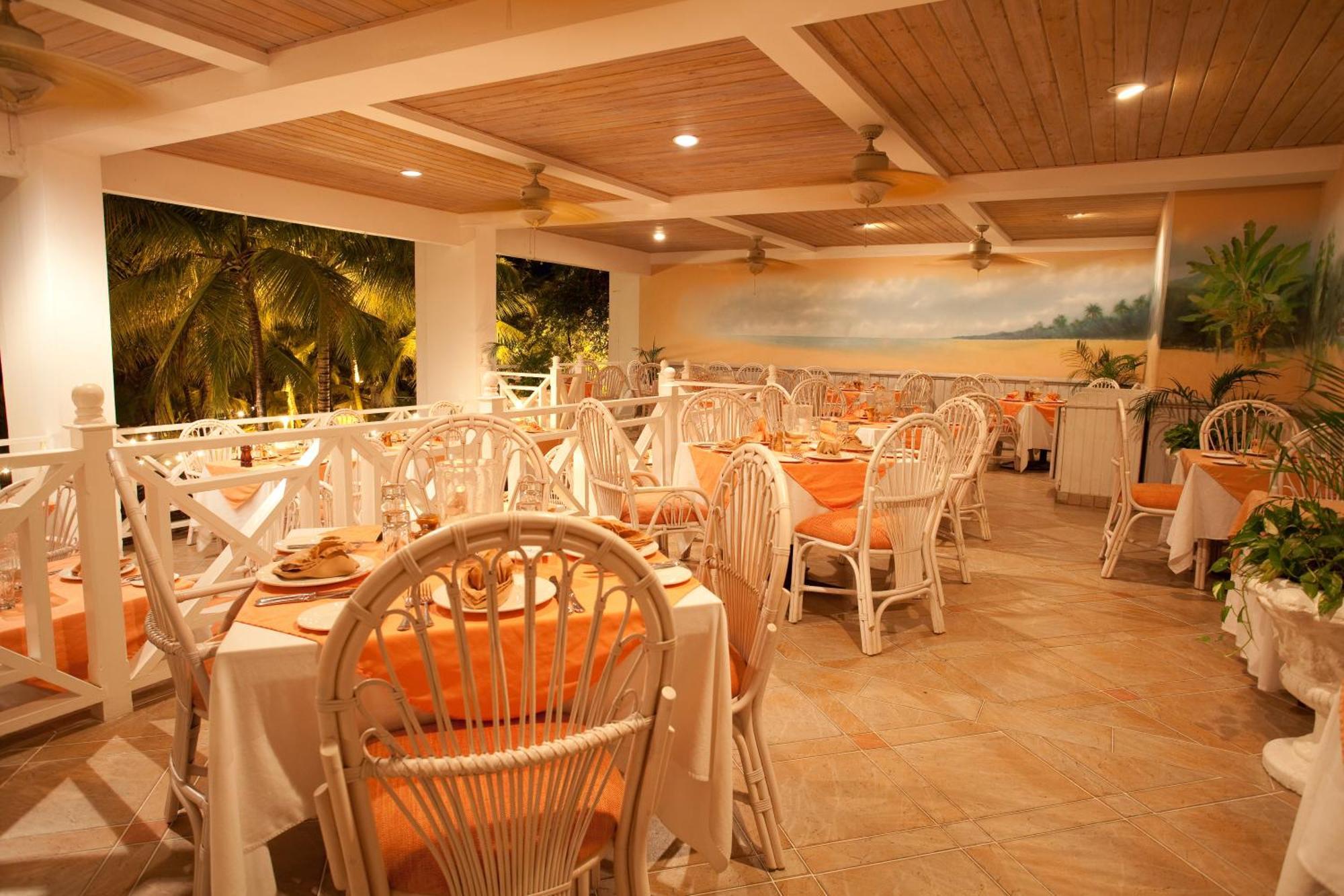Coco Reef Resort & Spa Crown Point Eksteriør bilde